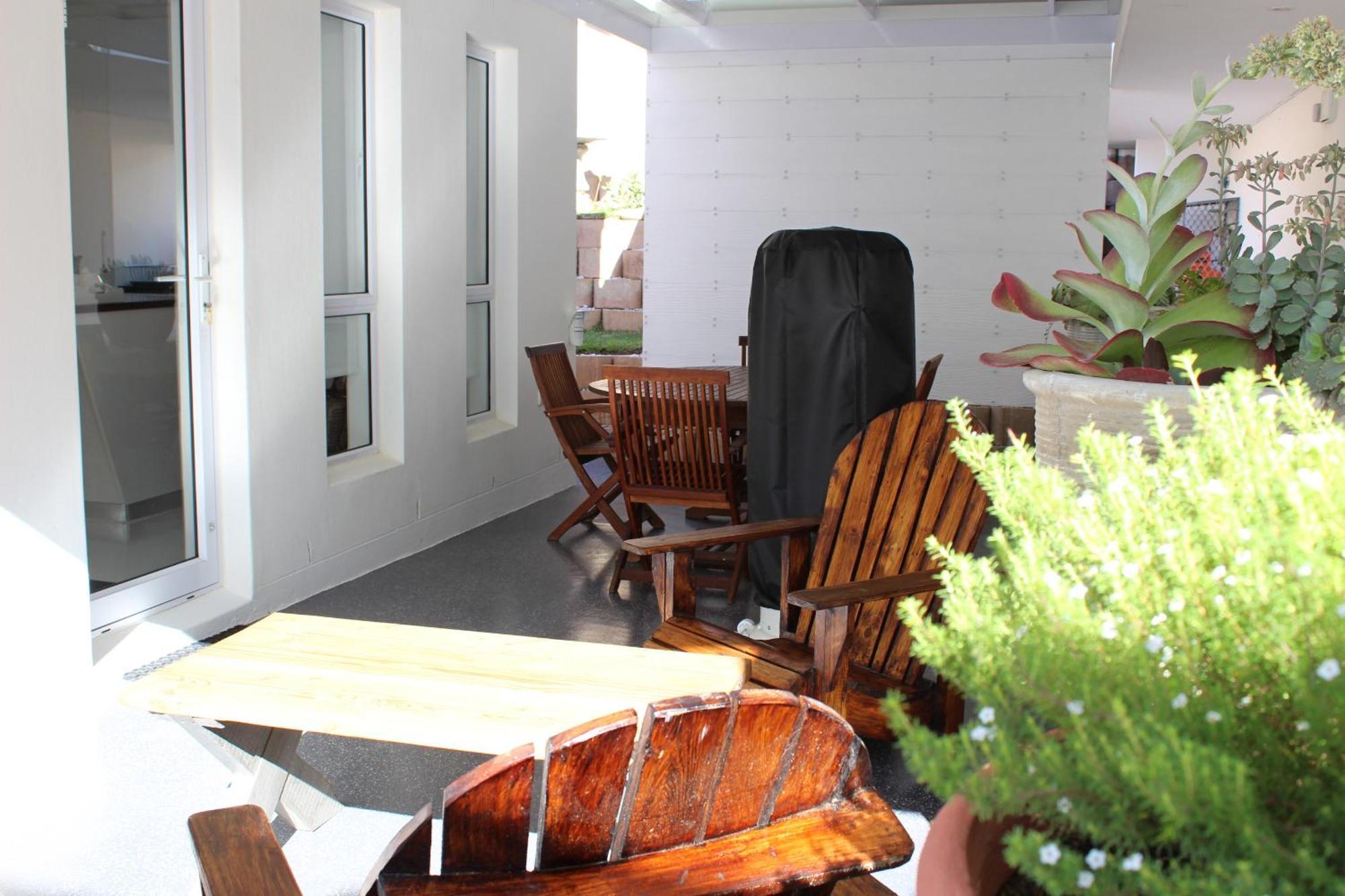 Nivenia Beach House เบตตีส์เบย์ ภายนอก รูปภาพ