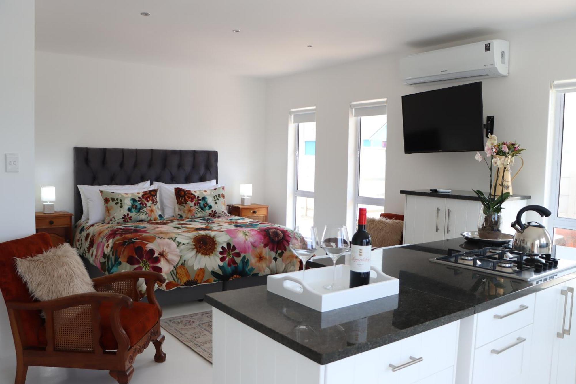 Nivenia Beach House เบตตีส์เบย์ ภายนอก รูปภาพ